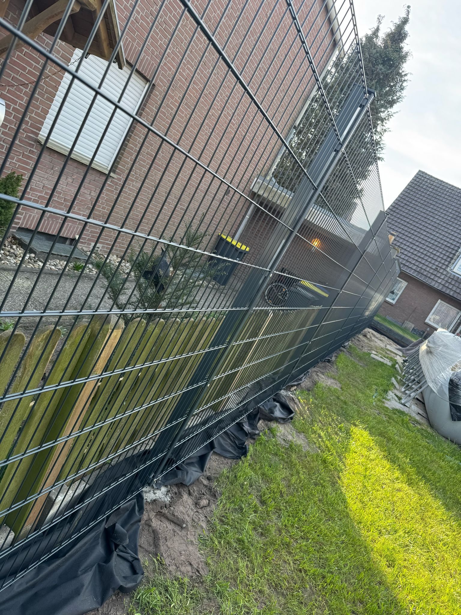 Doppelstabmattenzaun 6/5/6 in Ahaus &ndash; Zaunonkel GmbH