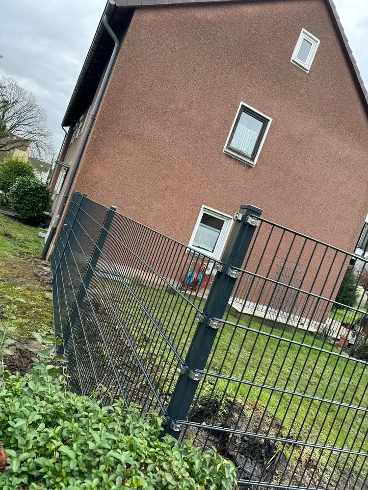 Doppelstabmattenzaun montiert von Zaunonkel