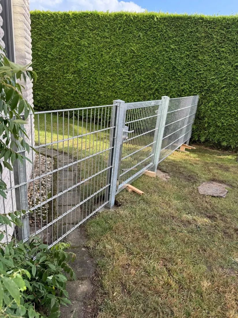 Zaun in Hesel – Montage durch Zaunonkel