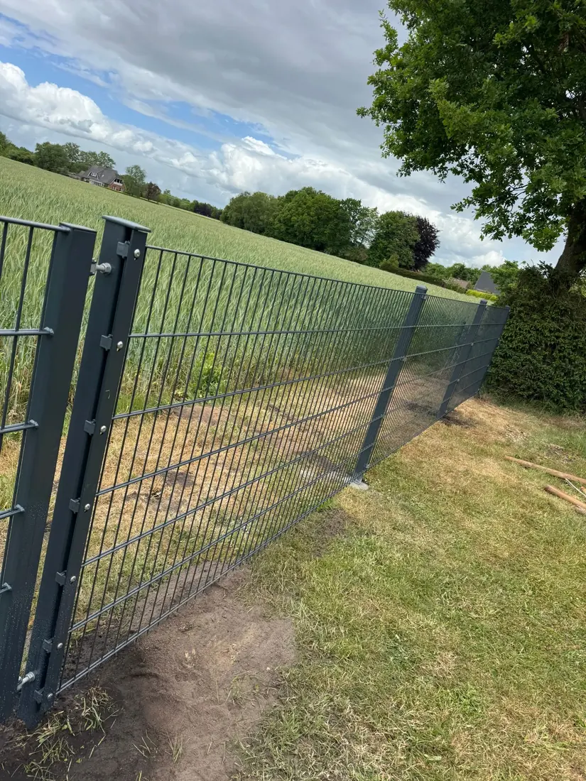 Zaun in Holtland – Montage durch Zaunonkel