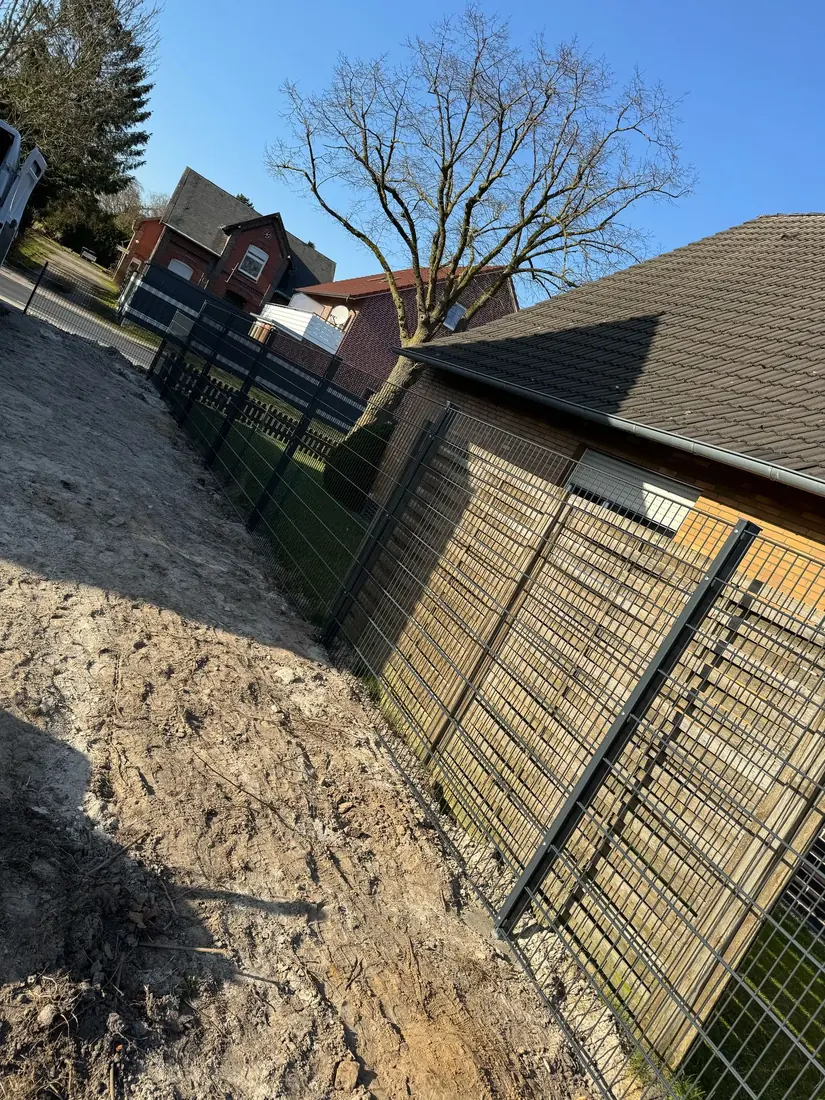 Zaun in Leer – Montage durch Zaunonkel