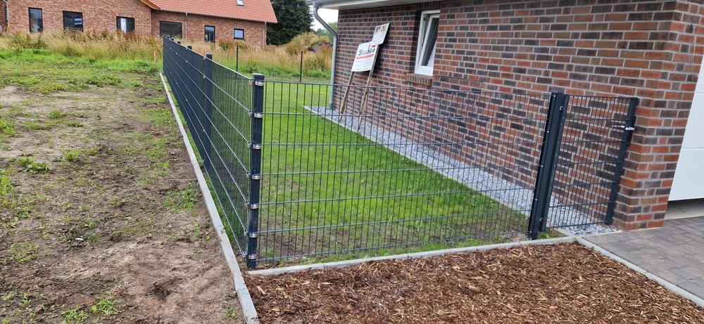 Doppelstabmattenzaun 6/5/6 in Ostrhauderfehn &ndash; Zaunonkel GmbH