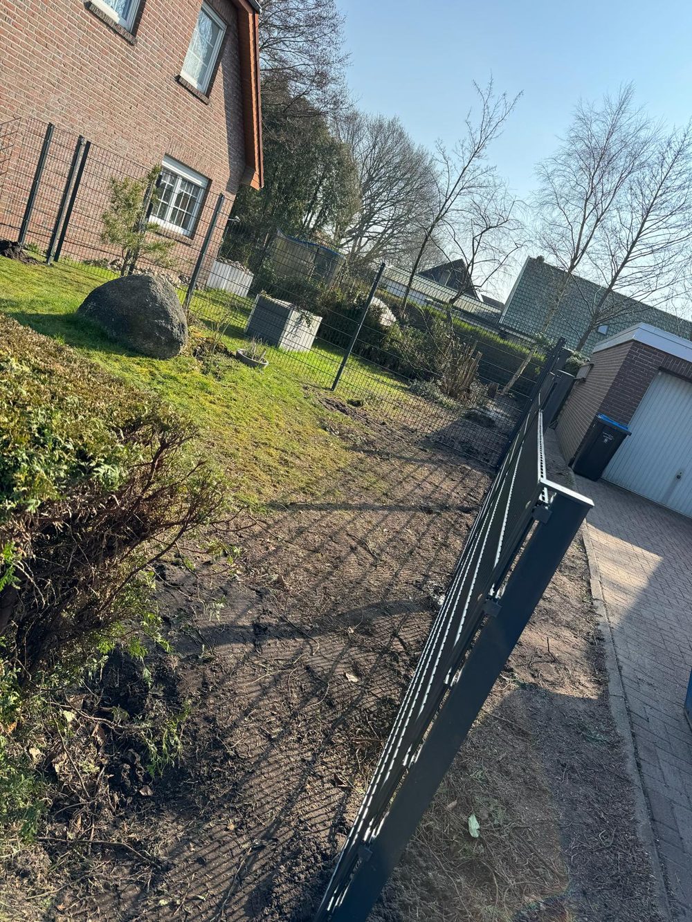 Doppelstabmattenzaun 8/6/8 in Papenburg &ndash; Zaunonkel GmbH