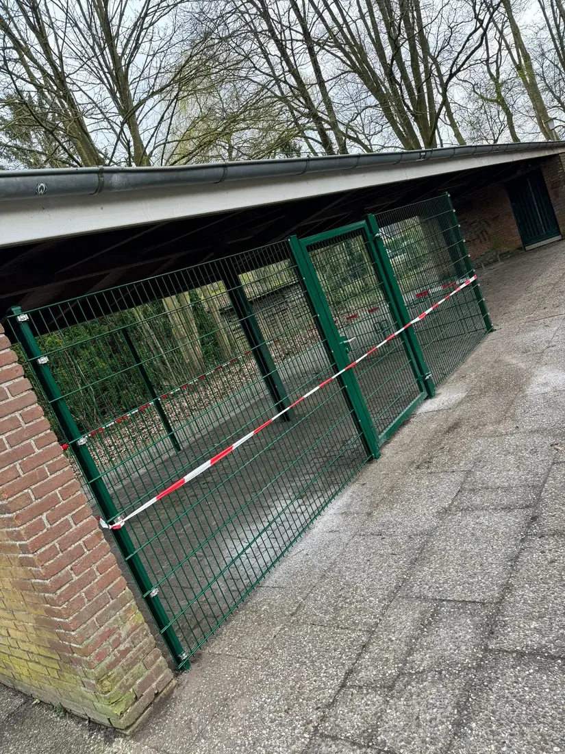 Zaun in Rhauderfehn Grundschule1,83m – Montage durch Zaunonkel