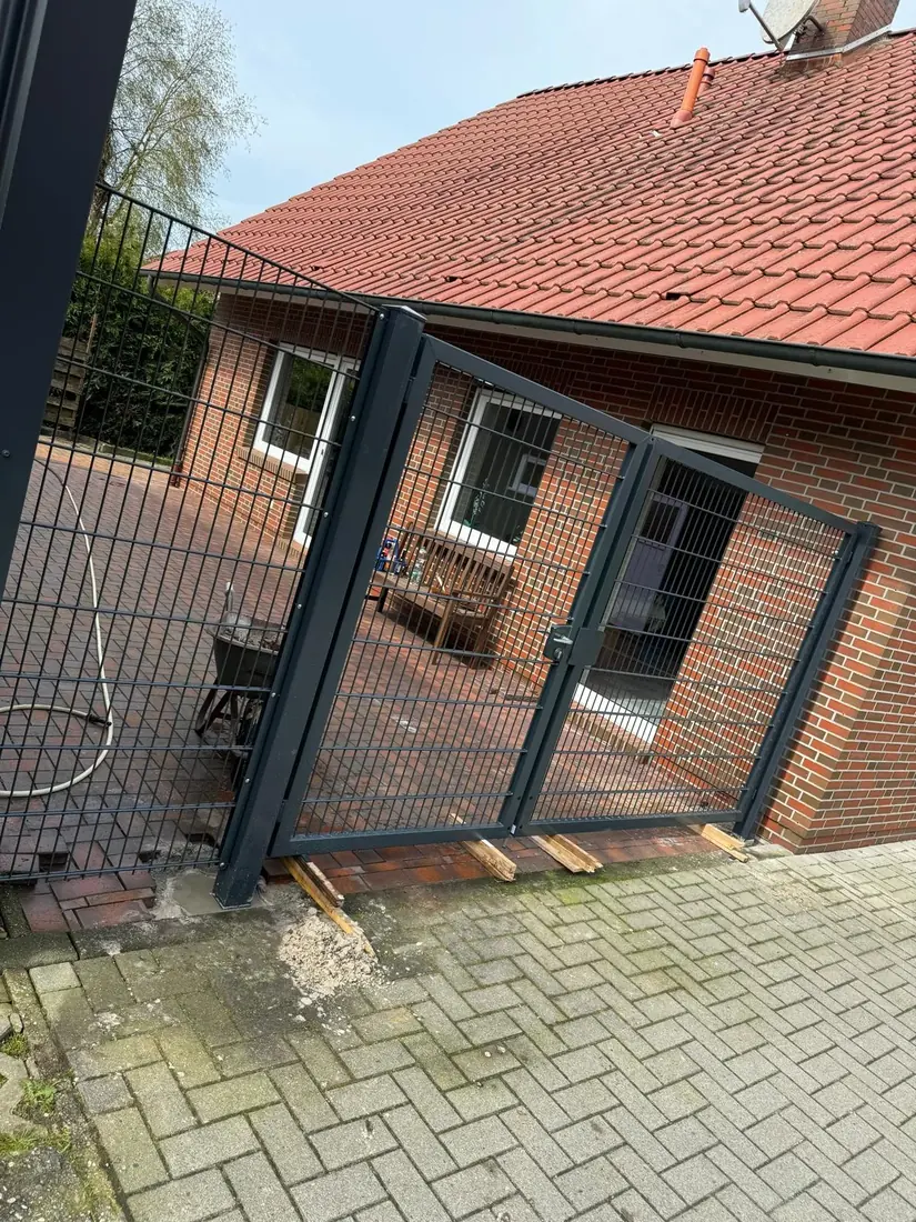 Zaun in Schwerinsdorf – Montage durch Zaunonkel