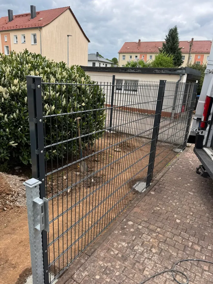 Zaun in Thüringen – Montage durch Zaunonkel